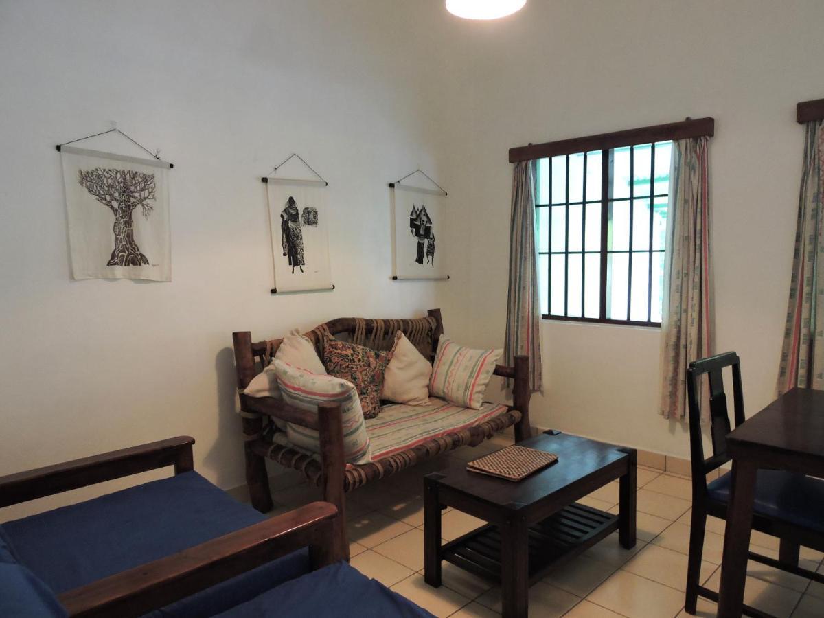 Diani Beachalets Екстериор снимка