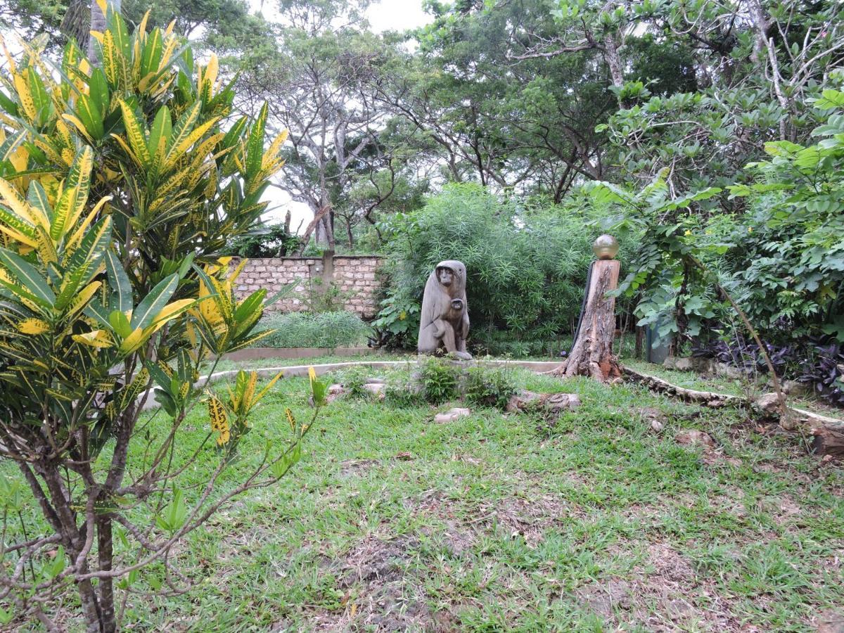 Diani Beachalets Екстериор снимка
